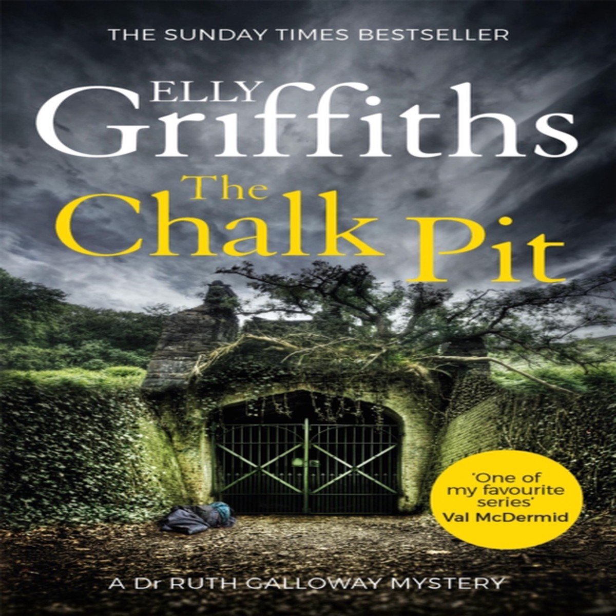 The Chalk Pit 9781784296629 Paperback